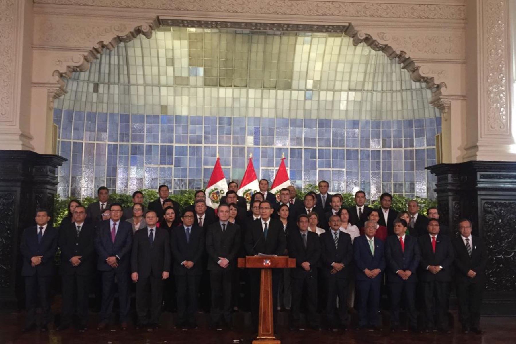 Ejecutivo presentará cuestión de confianza al Congreso