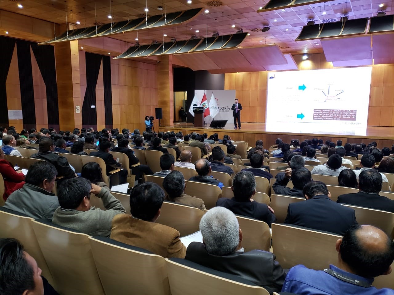 Fortalecen capacidades técnicas de más de 700 regidores provinciales de todo el país