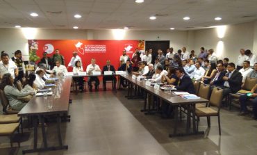Premier Salvador del Solar se reúne con gobernadores regionales en Piura
