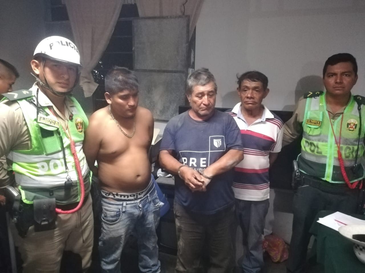 Capturan a tres individuos cuando intentaban robar material de construcción en un local de Piura