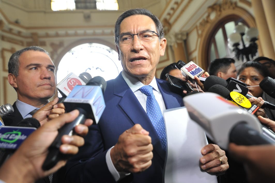 Martín Vizcarra: “¿Si me pongo un mandil rosado, dejo de ser presidente?