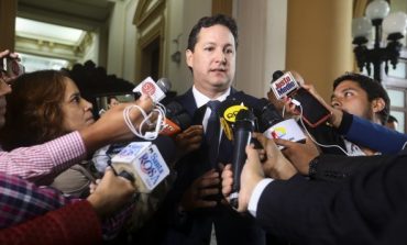 Daniel Salaverry renunció al cargo de presidente del directorio de Perú-Petro tras informe de la Contraloría