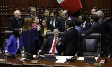 Cuestión de confianza: Congreso continuará hoy debate de pedido de Del Solar