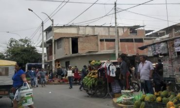 Piura: ambulantes desalojados invaden otras calles del Complejo de Mercados