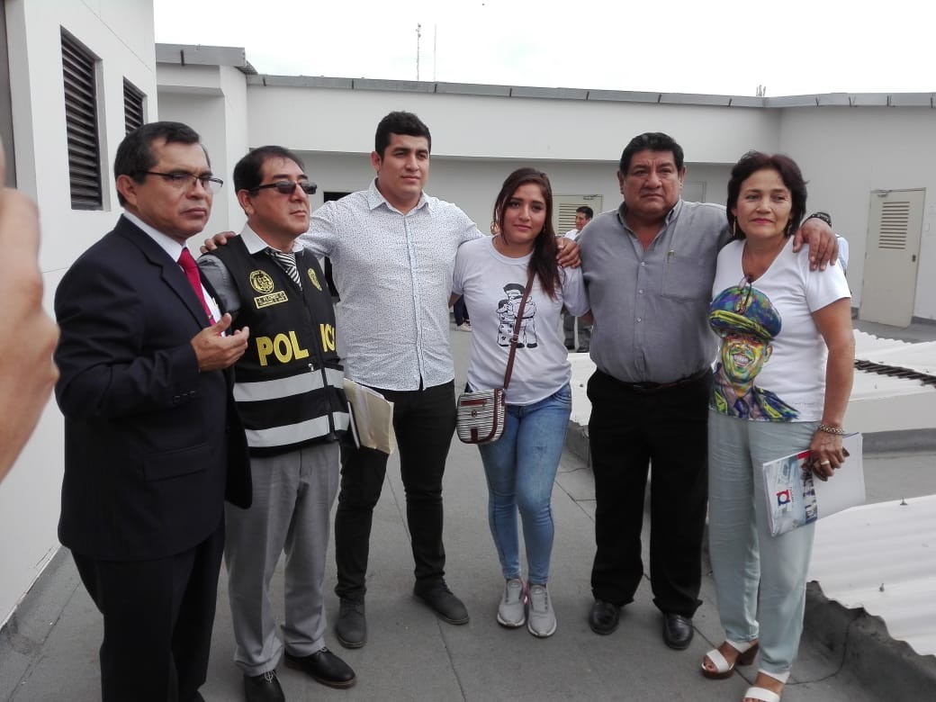 Caso Elvis Miranda: dictan comparecencia restringida a suboficial de tercera