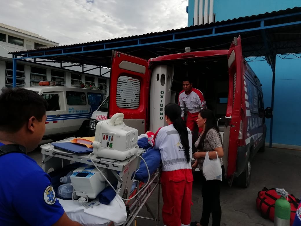 Piura: trasladan en ambulancia aérea a Lima a bebé con diagnóstico de atresia esofágica