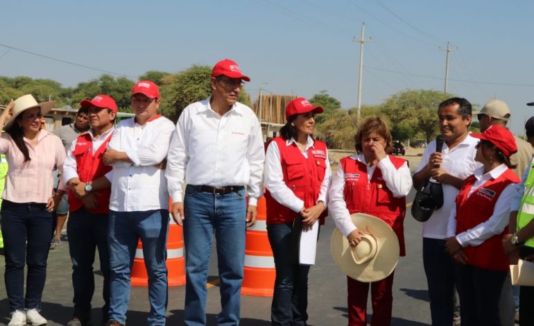 Presidente Martín Vizcarra se comprometió en ejecutar obra de agua y alcantarillado en el Medio Piura