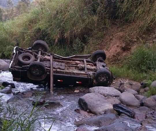 Morropón: camioneta se despista y cae a abismo dejando a una persona fallecida