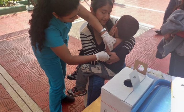 Hasta el 30 de junio Diresa vacuna casa por casa contra el sarampión, rubéola y polio