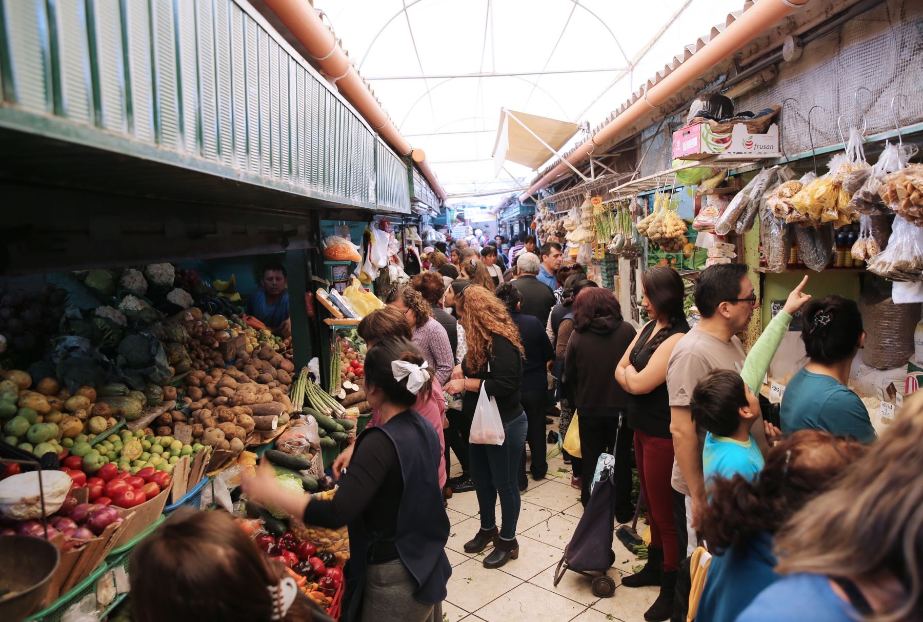 La economía como parte importante en los hogares piuranos