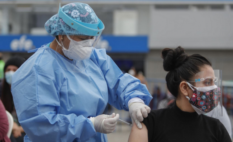 Vacunarán a mayores de 18 años en el distrito fronterizo de Lancones