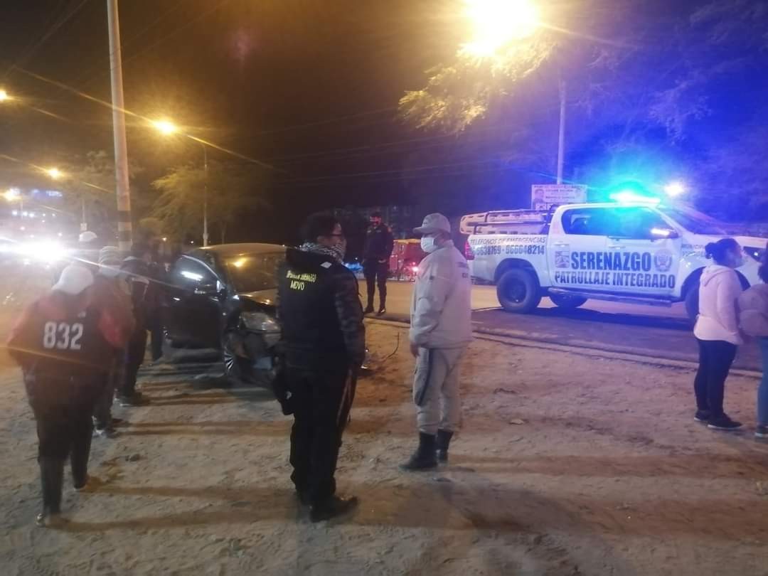 Cuatro heridos deja choque entre automóvil y mototaxi en Veintiséis de Octubre choque veintiseis de octubre