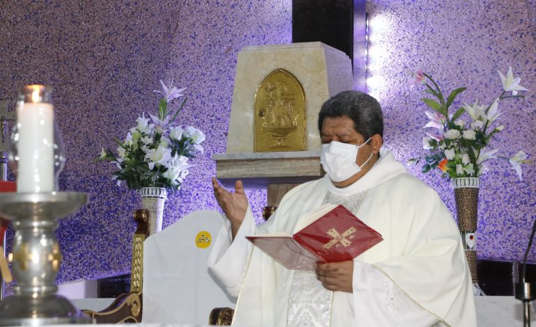 ¡Hasta siempre, padre Carlo Solís!: fallece sacerdote
