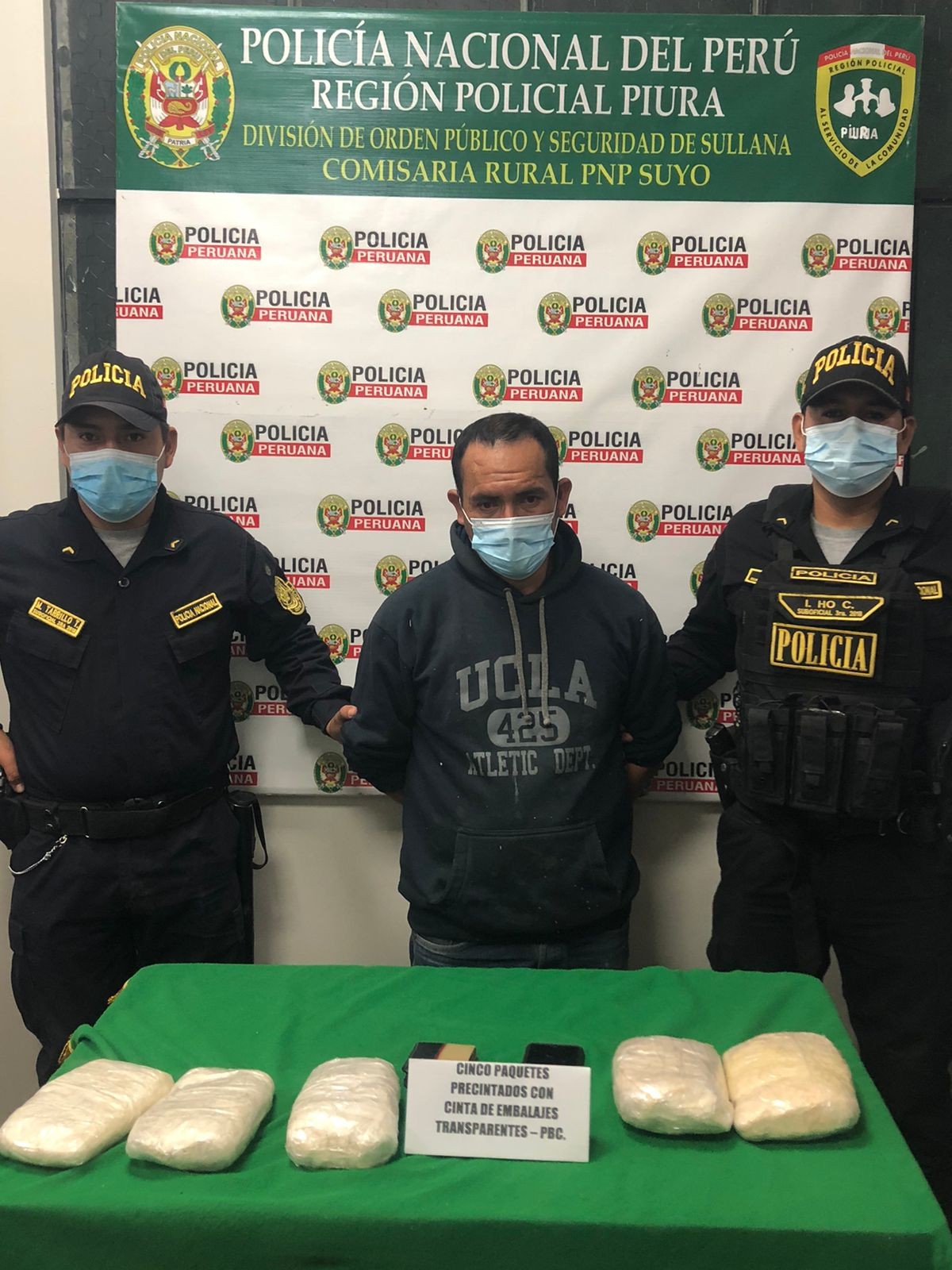 Capturan a un poblador con cinco “ladrillos” de cocaína en el distrito de Suyo