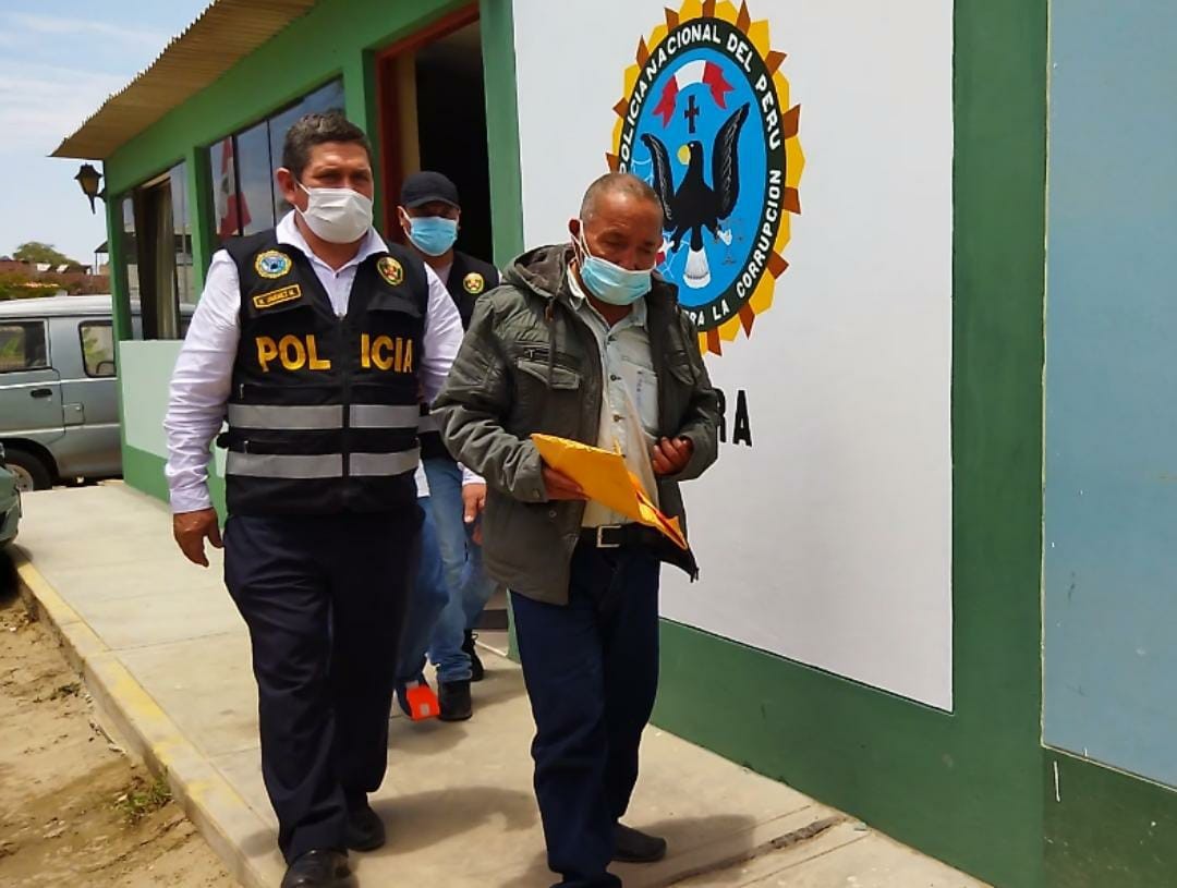 Acusan a exalcalde de Ayabaca de cobrarle coima a su propio hijo