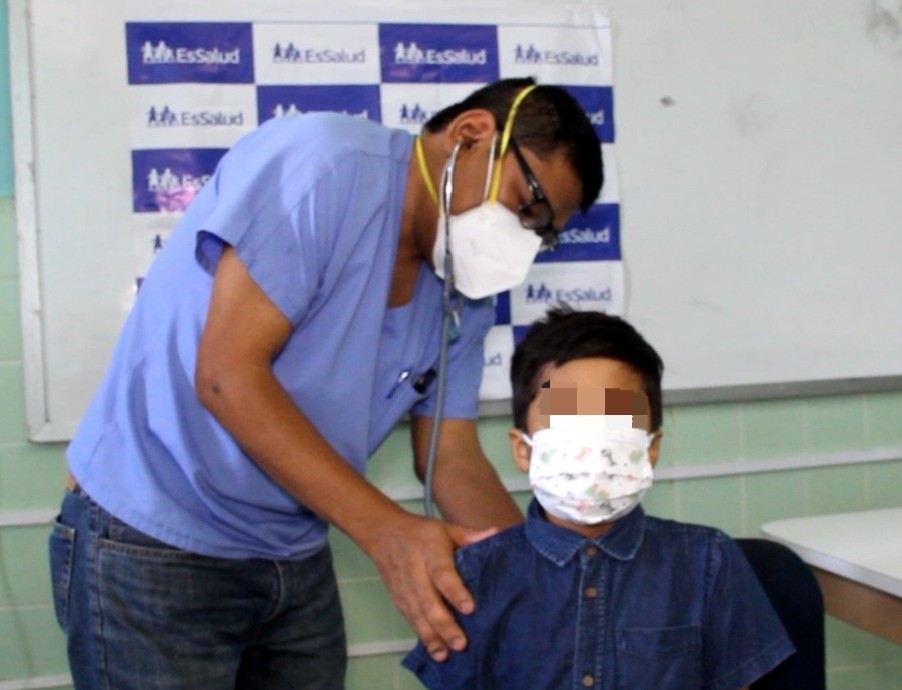 Médicos salvan vida de niño que padecía de enfermedad congénita Salvan-la-vida-de-un-nino-de-7-años.