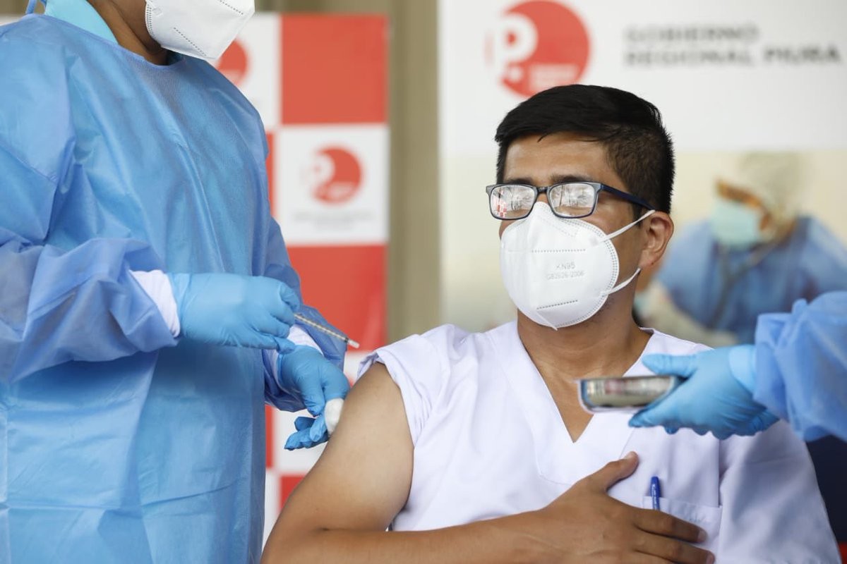 Piura: Hoy inicia aplicación de tercera dosis a personal de primera línea