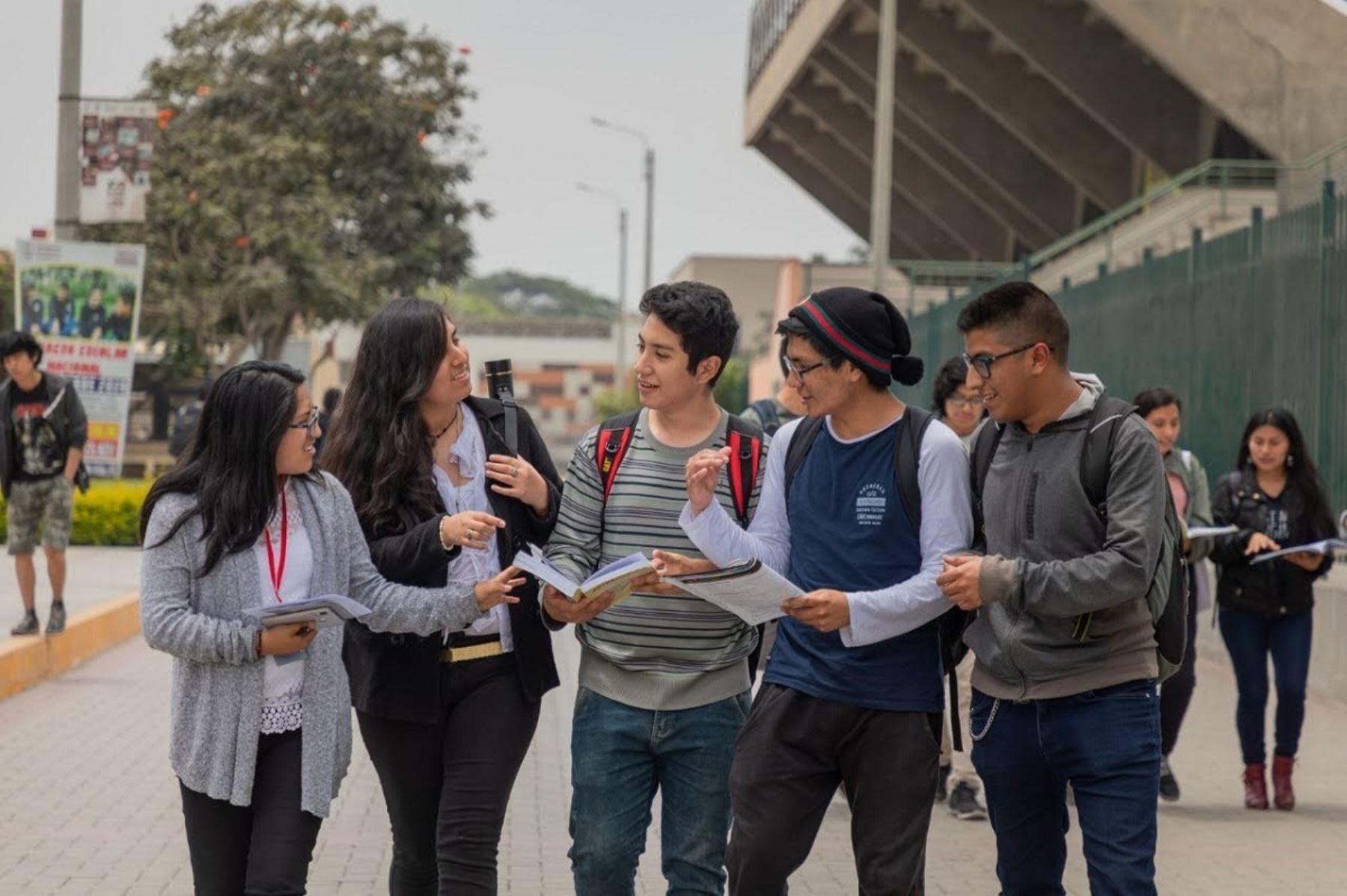 Comisión aprueba proyecto que amplía bachillerato automático hasta el 2023