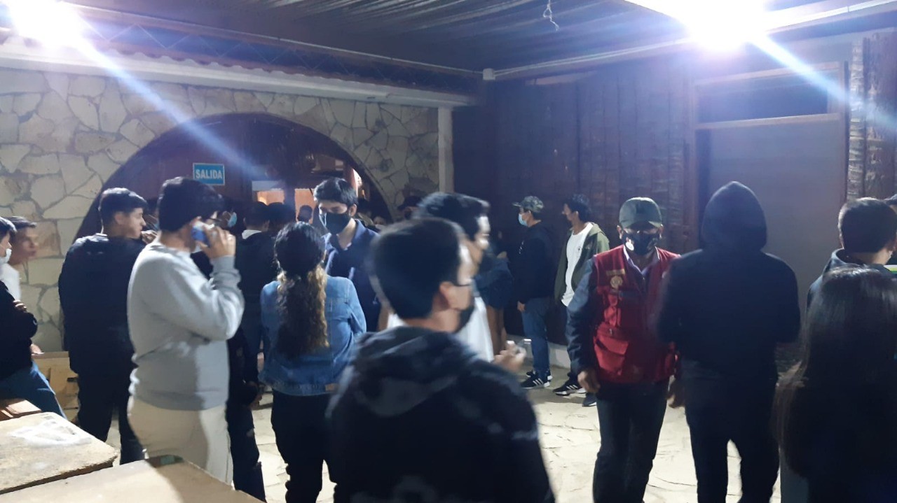Sullana: encuentran a 33 menores de edad en eventos bailables menores evento bailable