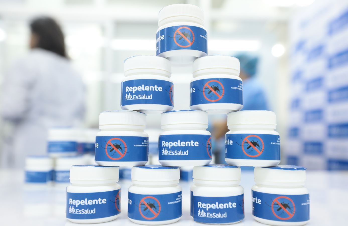 EsSalud repartirá repelentes para evitar propagación del dengue repelente dengue