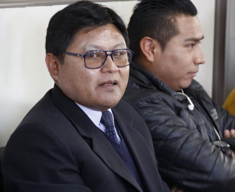 Ordenan nueve meses de prisión preventiva para gobernador regional de Puno