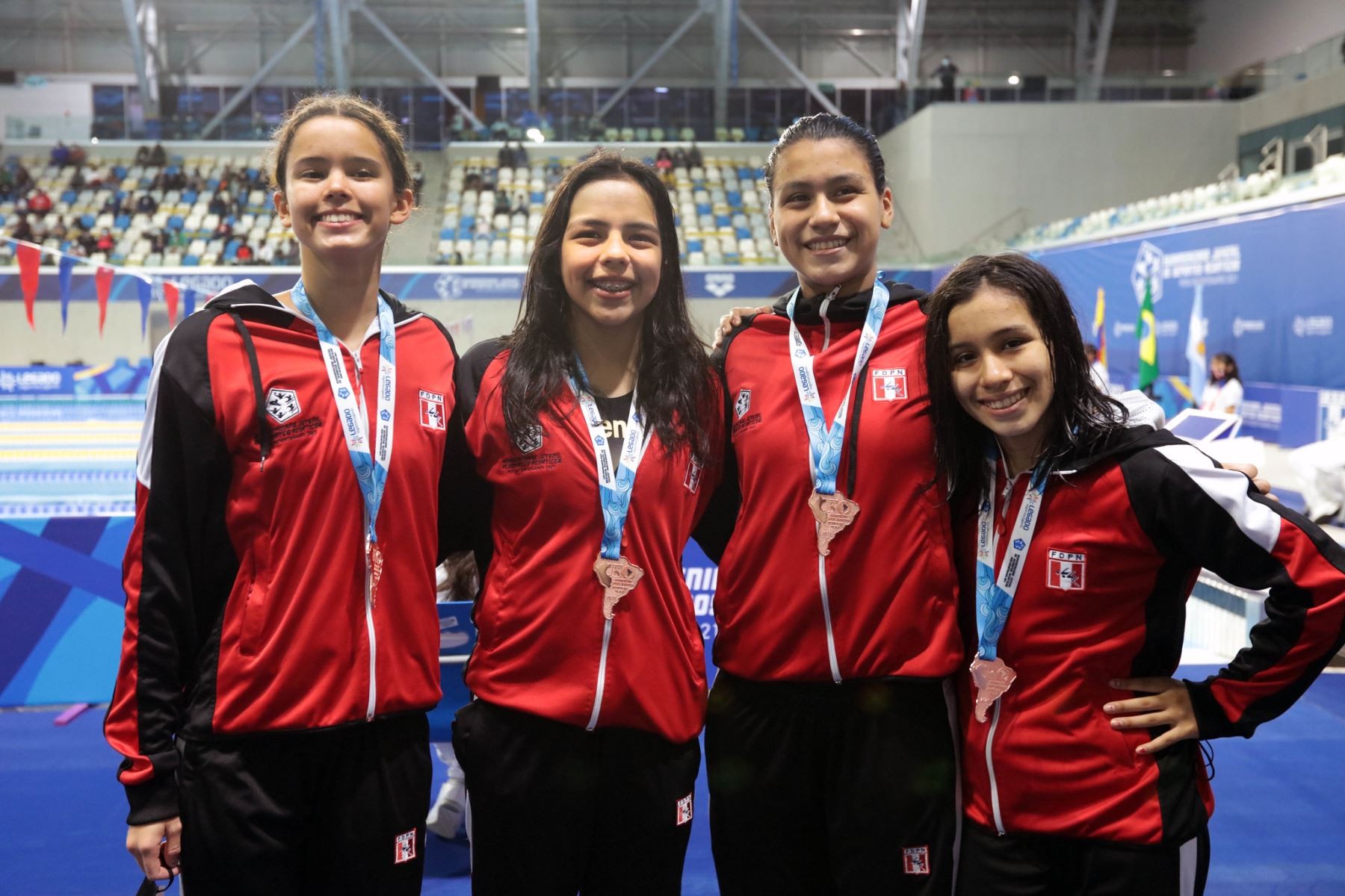 Perú Logra 18 Medallas En El Sudamericano De Deportes Acuáticos En Videna Noticias Piura 30 4540