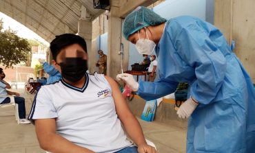 Más de 27 mil adolescentes recibieron la primera dosis de la COVID-19 en Piura