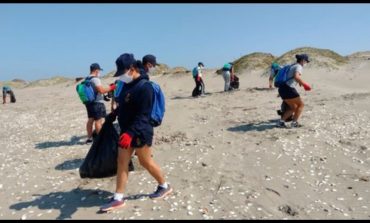 Piura: en campaña de limpieza recogen cinco toneladas de basura en playas