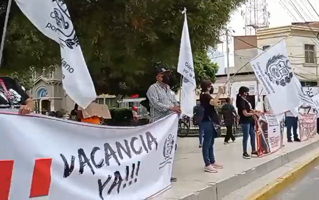 piden vacancia piden vacancia