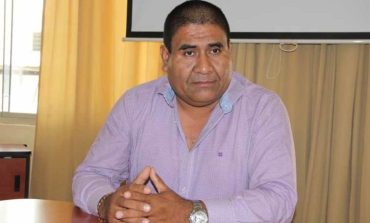Pleno rechaza vacancia contra el alcalde de Sullana, Power Saldaña