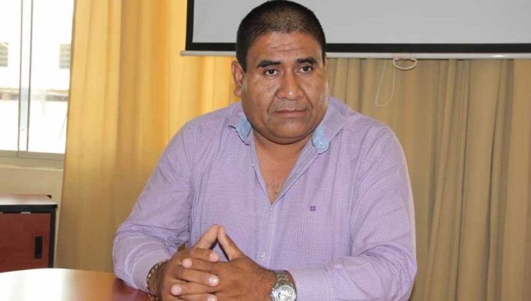 Pleno rechaza vacancia contra el alcalde de Sullana, Power Saldaña