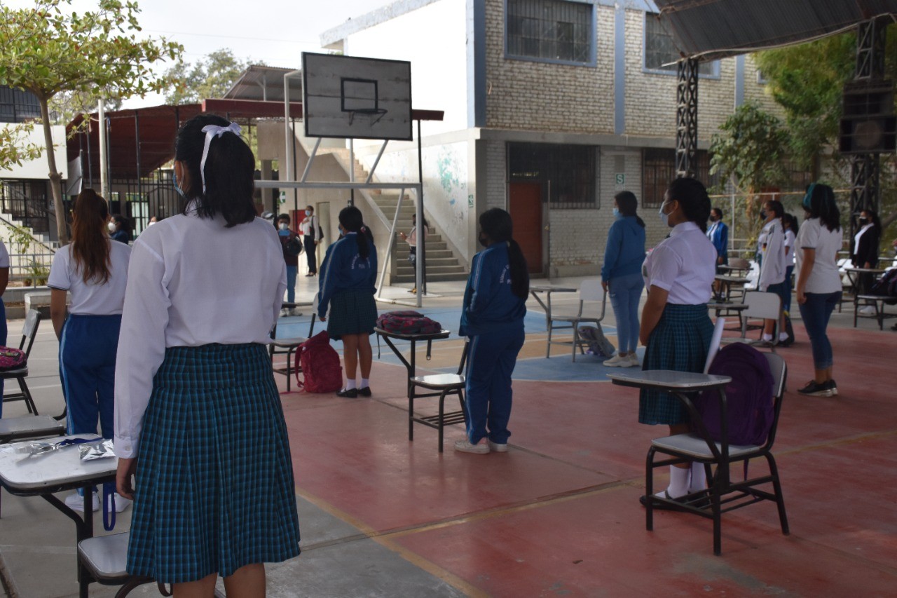 Piura: Evalúan extender clases escolares hasta el mes de enero