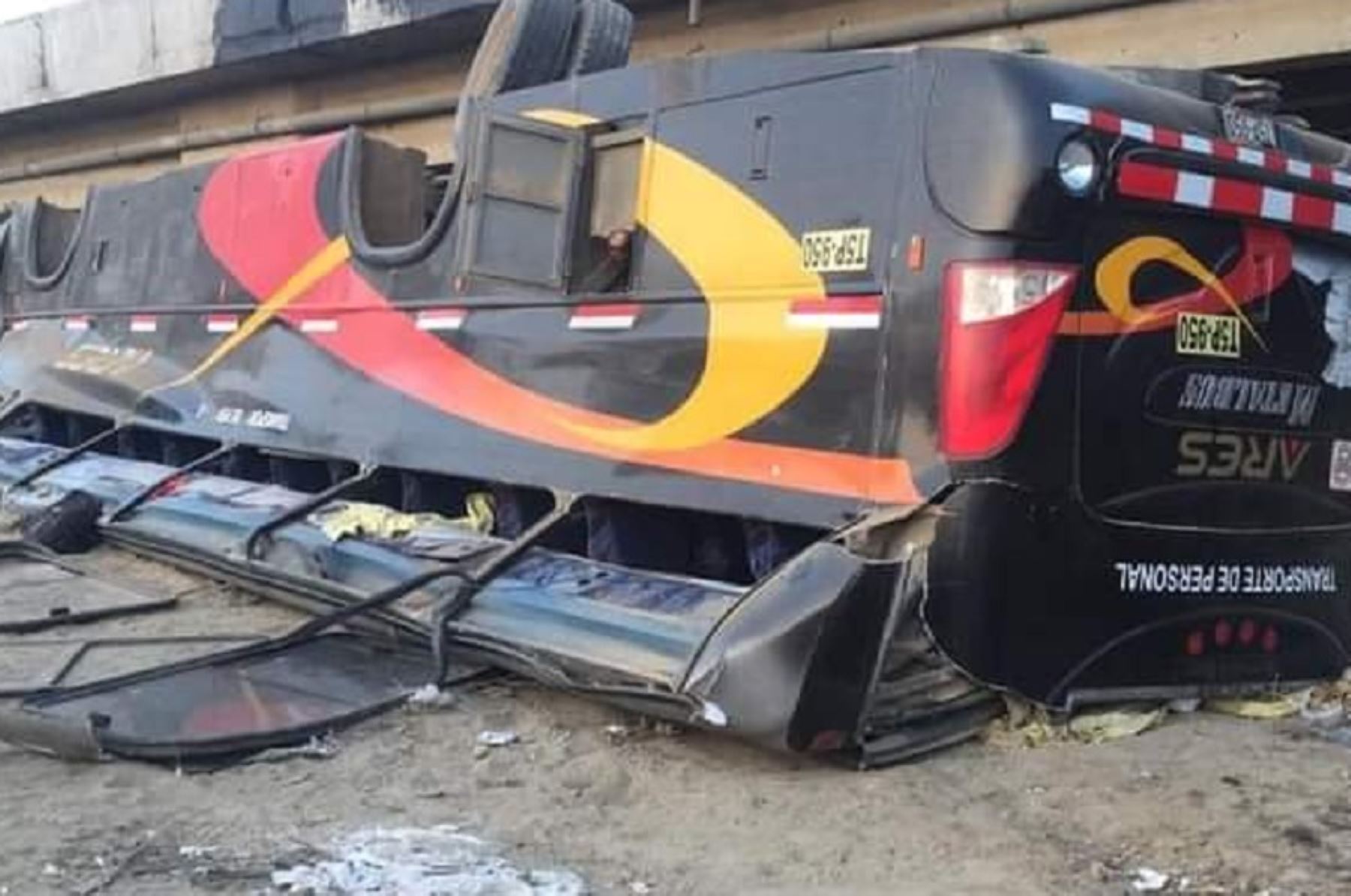 Tragedia en Navidad: al menos un fallecido y varios heridos dejó accidente en Lambayeque