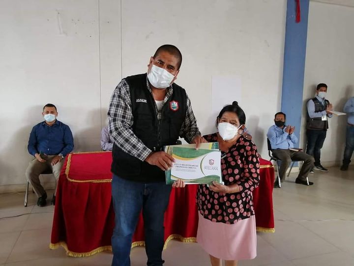Entregarán más de 300 títulos de propiedad a familias de escasos recursos en Sullana entregan más de 300 títulos de propiedad