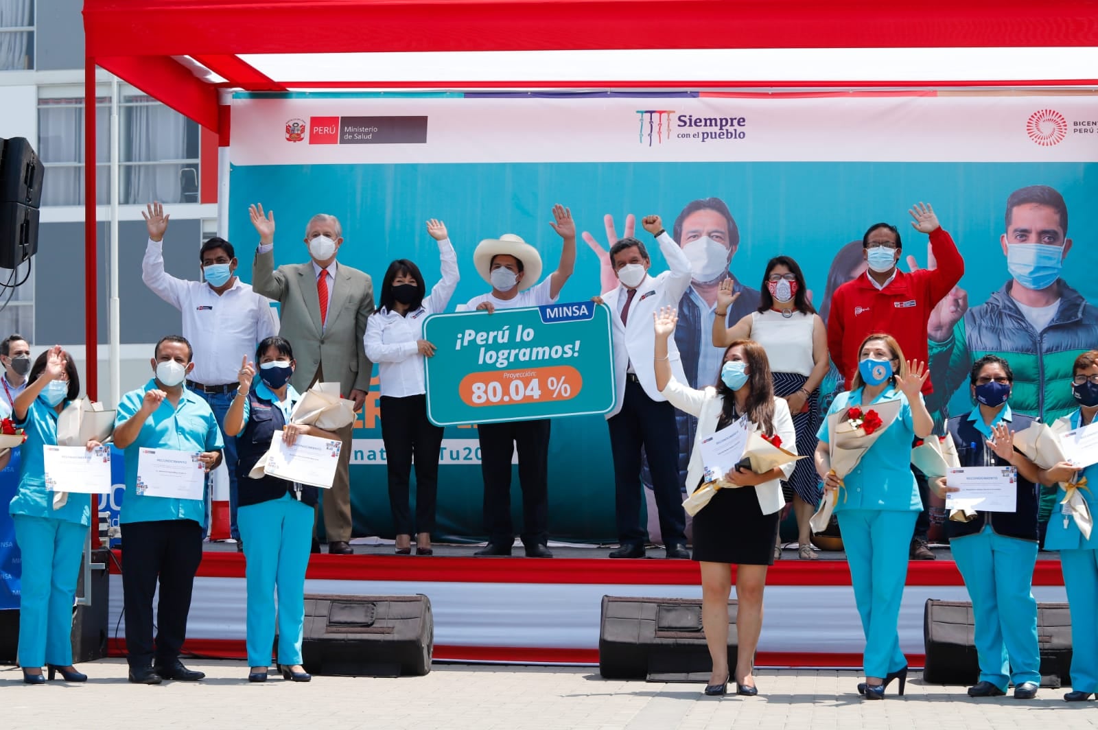 Perú alcanzó la meta de vacunar al 80 % de población con dos dosis