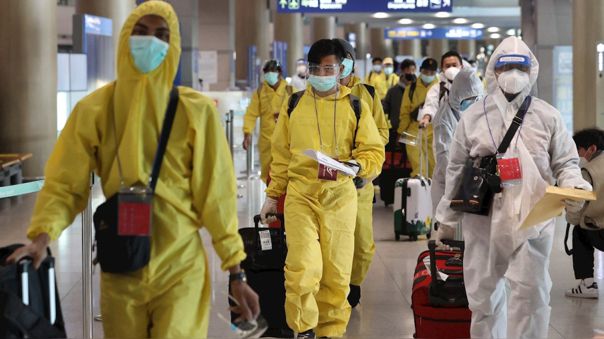 Segundo caso de ómicron en Japón proviene de un viajero de Perú