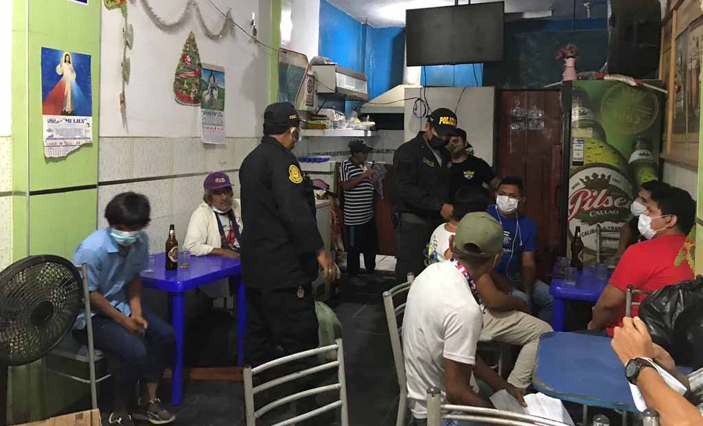 Colegio Médico: “Los alcaldes no están cumpliendo su rol de fiscalizadores de los protocolos”