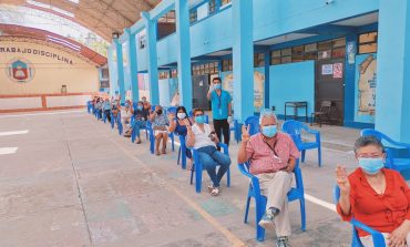 EsSalud Piura: más de 200 adultos mayores reciben dosis de refuerzo en Sullana