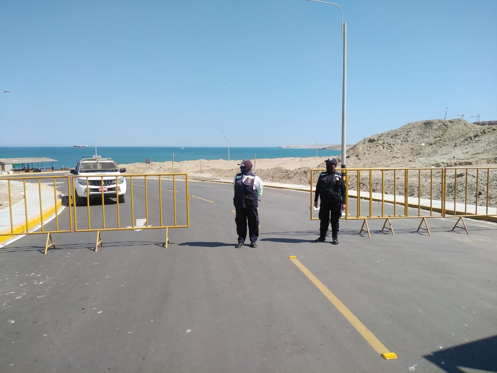 Talara: con tranqueras evitan el ingreso a playas de San Pedro y Las Peñitas