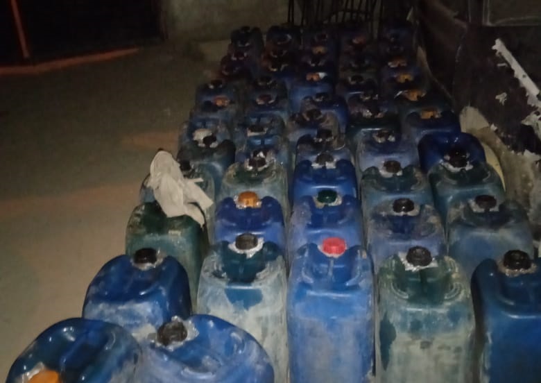 Incautan 513 galones de combustible en la ciudad de Las Lomas