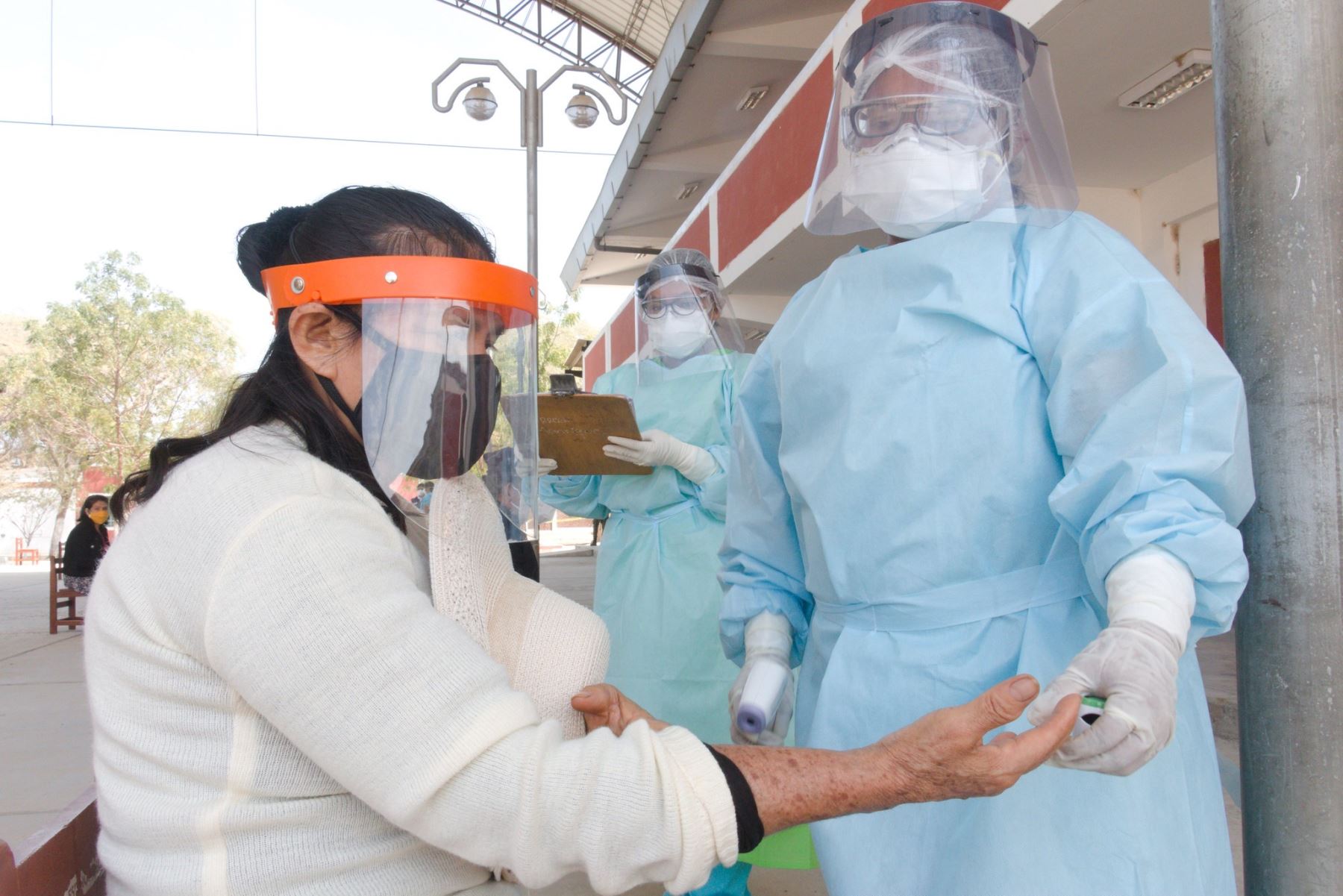 En once días se confirmaron más de 900 contagios de coronavirus en la región Piura