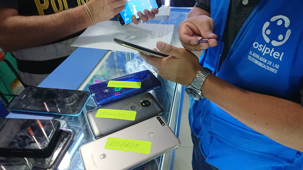 Más de 823 000 equipos móviles con IMEI inválido fueron bloqueados en 2021