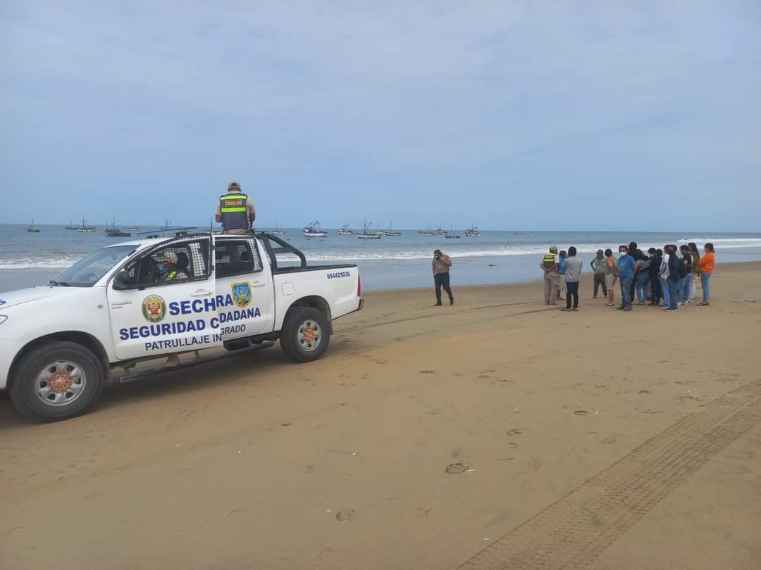 Piura: continúa búsqueda de joven ahogado en playa de Chulliyache