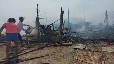 Paita: Seis familias pierden todo tras incendio