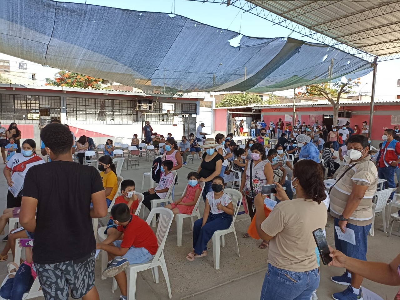 Piura: Colegio Médico pide ampliar puntos de vacunación contra la covid en la región