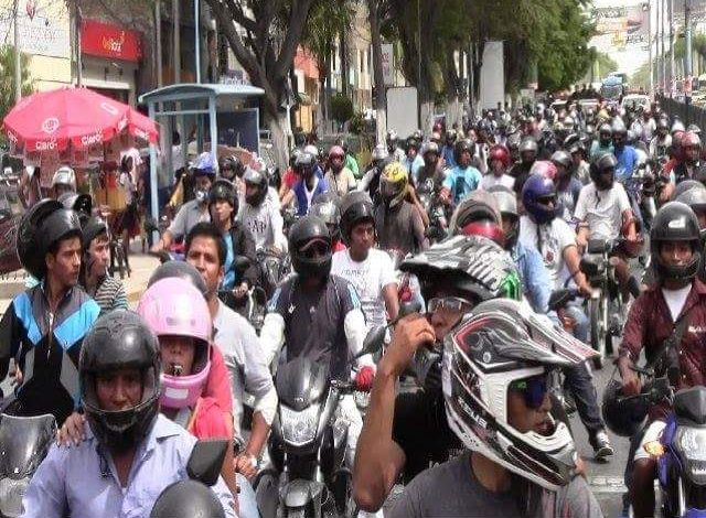 Piuranos anuncian movilización por proyecto que prohíbe transporte de dos personas en motocicleta