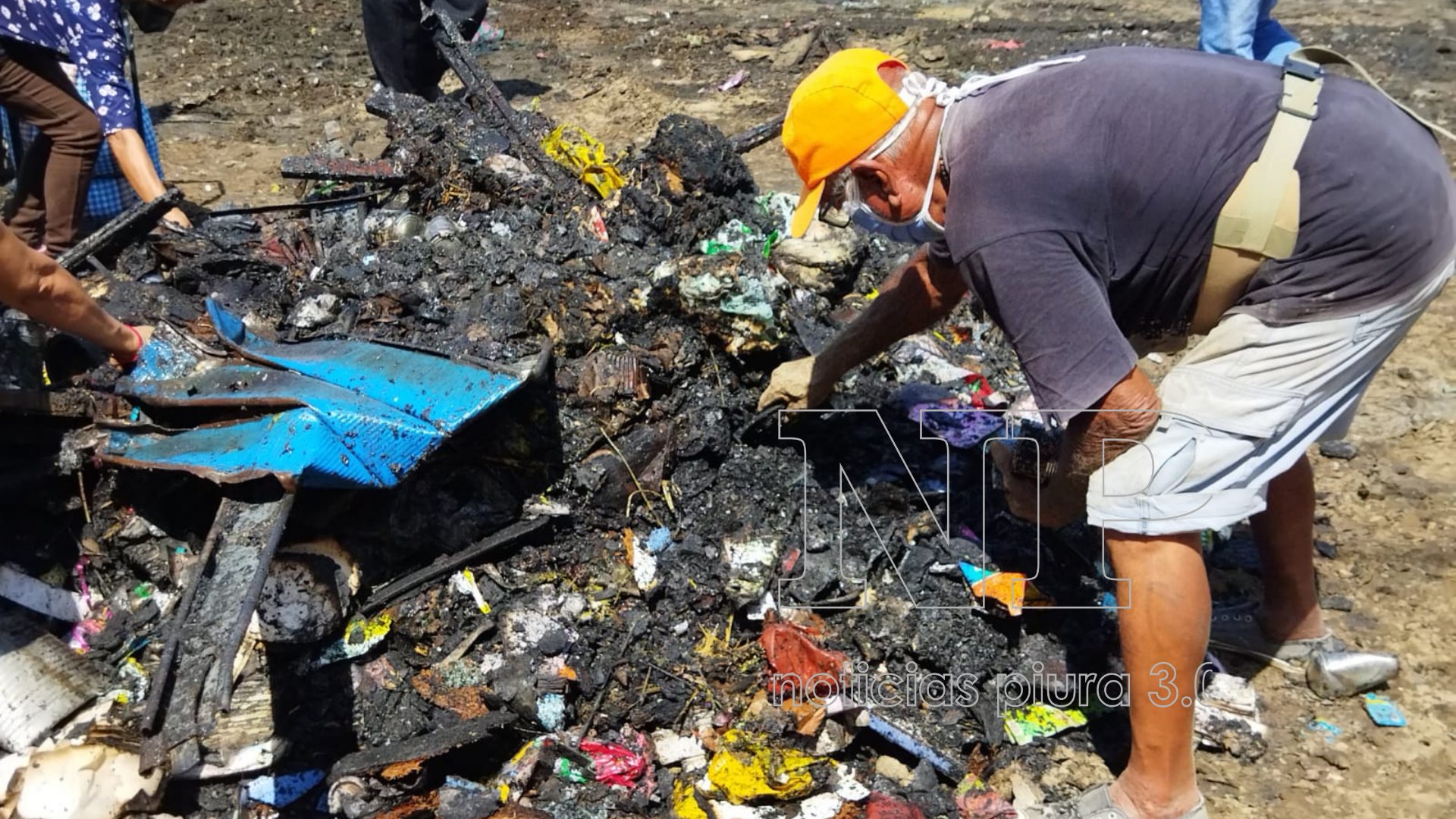 Piura: Colegio de Ingenieros recomienda remover todos los puestos afectados por el incendio