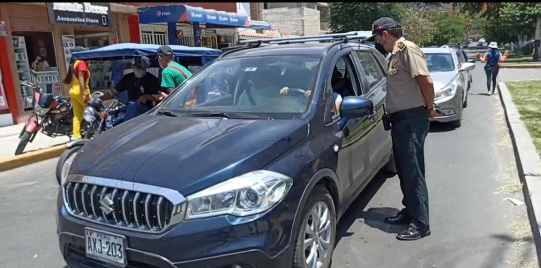 Piura: Policía de tránsito realiza campañas de sensibilización en conductores