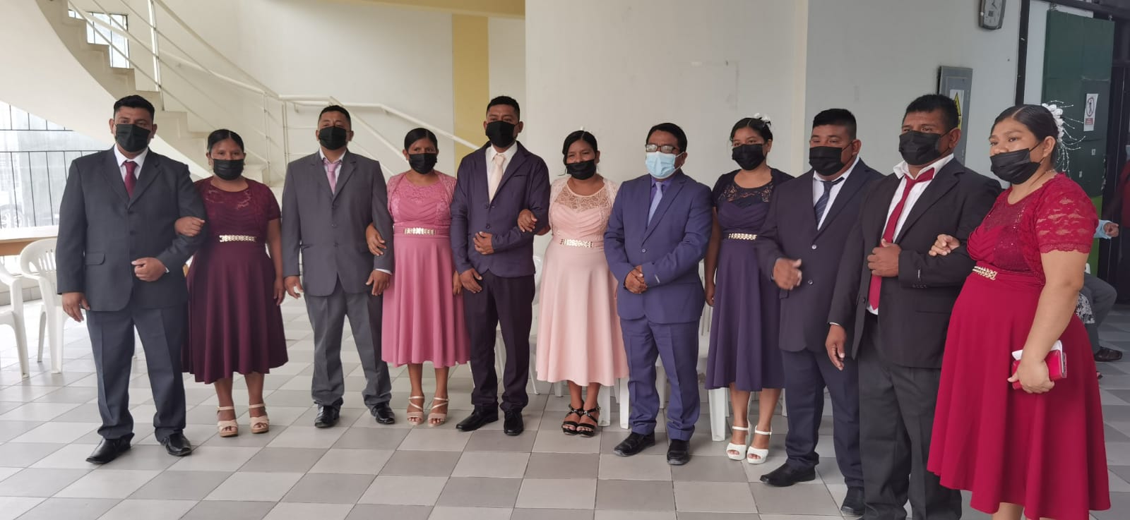 Piura: cinco hermanos y sus parejas contrajeron nupcias el mismo día