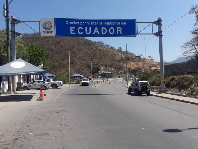 Piura: Policía expulsa por la frontera con Ecuador a nueve venezolanos